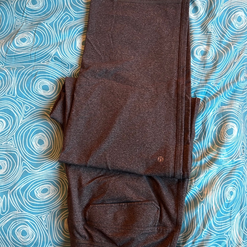 Lululemon Men's Athletic Pants heather gray with pockets size L EUC